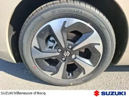 Photo 12 Suzuki Swift  1.2 Hybrid 83ch Pack
