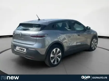 Photo 19 Renault Megane  E-Tech Electric EV60 130ch Evolution ER super charge -B