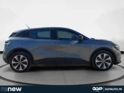 Photo 5 Renault Megane  E-Tech Electric EV60 130ch Evolution ER super charge -B