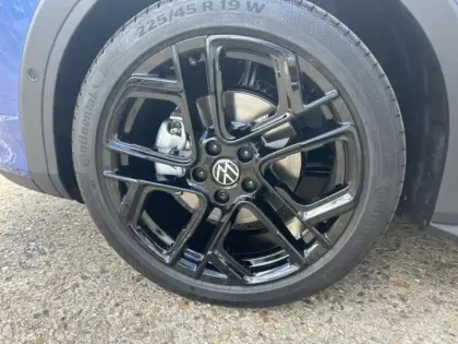 Photo 8 Volkswagen T-roc  1.5 eTSI 150ch R-Line DSG7