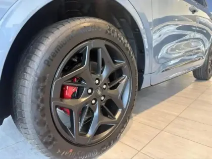 Photo 8 Ford Kuga  2.5 Duratec 180ch Hybrid FlexiFuel BlueCruise Edition Powershift
