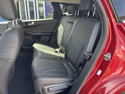 Photo 11 Ford Kuga  2.5 Duratec 190ch FHEV Vignale BVA