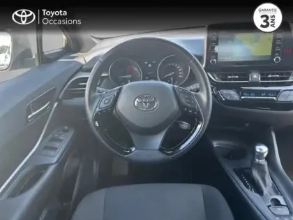 Photo 8 Toyota C-HR  122h Dynamic Business 2WD E-CVT + Programme Beyond Zero Academy MY22