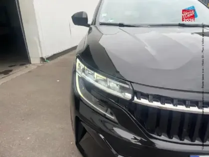Photo 12 Renault Espace  1.2 E-Tech full hybrid 200ch Iconic