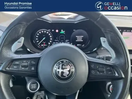 Photo 8 Alfa Romeo Tonale  1.3 PHEV 280ch Veloce AT6 e-Q4
