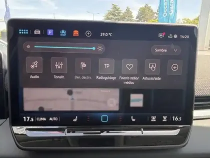 Photo 14 Volkswagen T-roc  1.5 eTSI 116ch Style DSG7