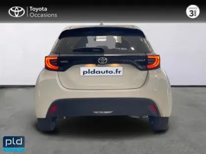 Photo 7 Toyota Yaris  116h Design 5p MC24