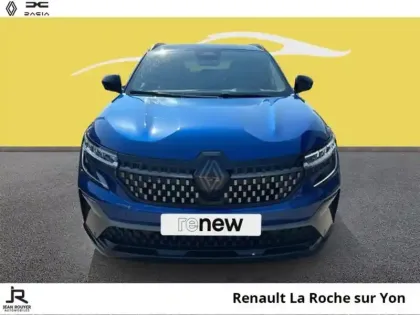 Photo 8 Renault Austral  1.2 E-Tech full hybrid 200ch Iconic esprit Alpine- 24