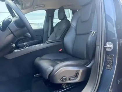 Photo 5 Volvo Xc60  B4 AdBlue 197ch Plus Style Chrome Geartronic