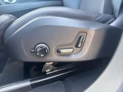 Photo 10 Volvo Xc60  B4 AdBlue 197ch Plus Style Chrome Geartronic