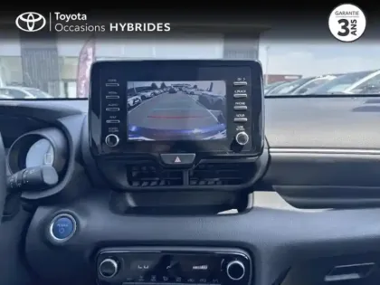Photo 10 Toyota Yaris  116h Design 5p MY22