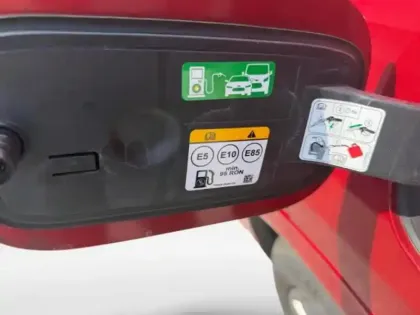 Photo 9 Ford Kuga  2.5 Duratec 190ch FHEV E85 ST-Line X BVA
