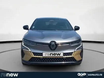 Photo 7 Renault Megane  E-Tech Electric EV60 220ch Iconic super charge -B