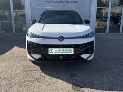 Photo 10 Volkswagen T-roc  1.5 eTSI 150ch R-Line DSG7