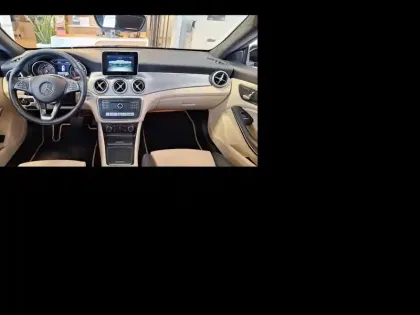 Photo 14 Mercedes CLA  180 d Inspiration 7G-DCT