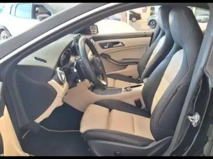 Photo 43 Mercedes CLA  180 d Inspiration 7G-DCT