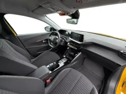 Photo 14 Peugeot 208  e- 136ch Like