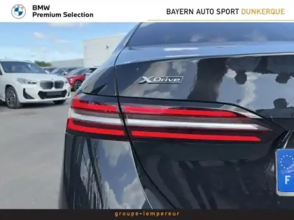 Photo 6 BMW Serie 5 Série 5 520dA 197ch M Sport xDrive