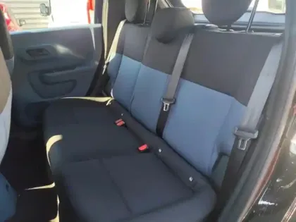 Photo 9 Fiat Panda Grande  1.2 Hybrid Turbo 110ch Icône eDCT6
