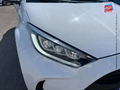Photo 12 Toyota Yaris  116h Design 5p MY22