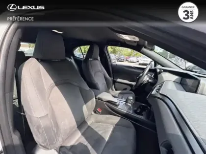 Photo 5 Lexus UX  300e Pack