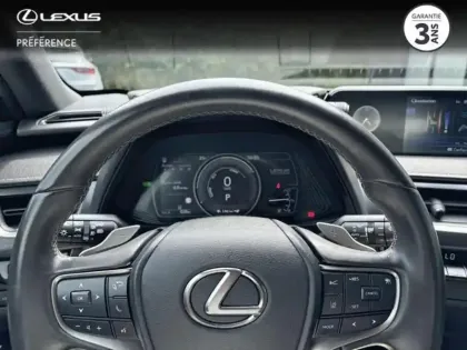Photo 8 Lexus UX  300e Pack