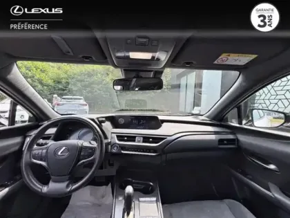 Photo 7 Lexus UX  300e Pack