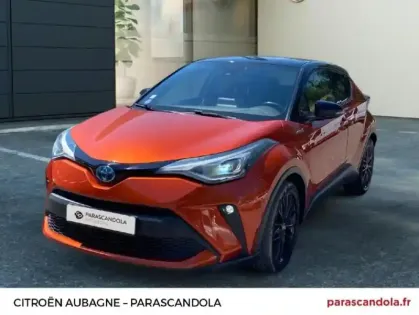 Photo 17 Toyota C-HR  184h Première 2WD E-CVT MC19
