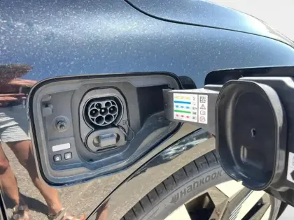 Photo 9 Renault Megane  E-Tech Electric EV60 220ch Techno super charge -C
