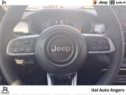 Photo 12 Jeep Avenger  1.2 Turbo T3 110ch MHEV Altitude BVR6 eHybrid
