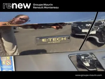 Photo 10 Renault Arkana  1.6 E-Tech hybride 145ch Evolution -22