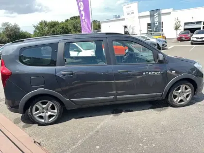 Photo 7 Dacia Lodgy  TCe 130 FAP 7 places