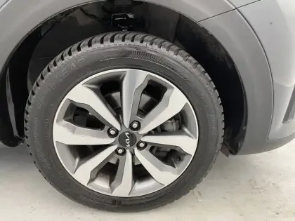 Photo 17 Kia Stonic  1.0 T-GDi 100 ch DCT7