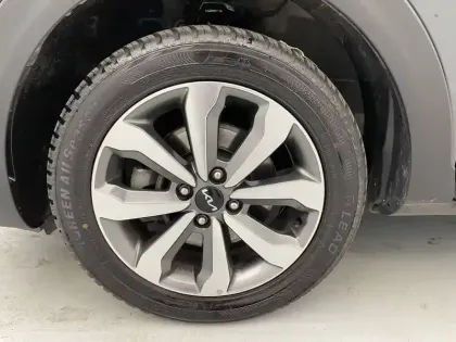 Photo 16 Kia Stonic  1.0 T-GDi 100 ch DCT7