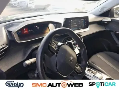Photo 7 Peugeot 2008  BlueHDi 130 S&S EAT8