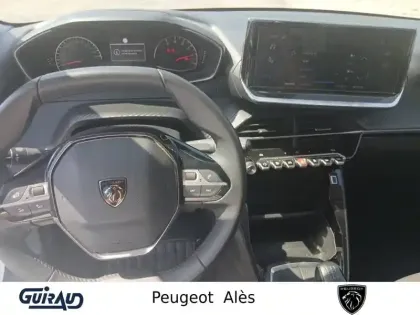 Photo 20 Peugeot 208  PureTech 75 S&S BVM5