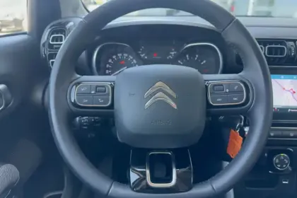 Photo 13 Citroën C3 Aircross  PureTech 110 S&S BVM6