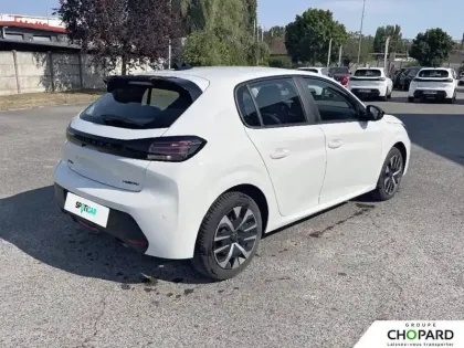 Photo 25 Peugeot 208  Hybrid 100 e-DCS6