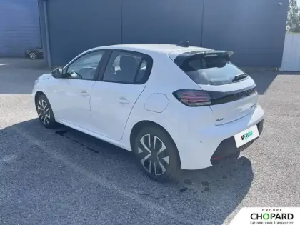 Photo 29 Peugeot 208  Hybrid 100 e-DCS6