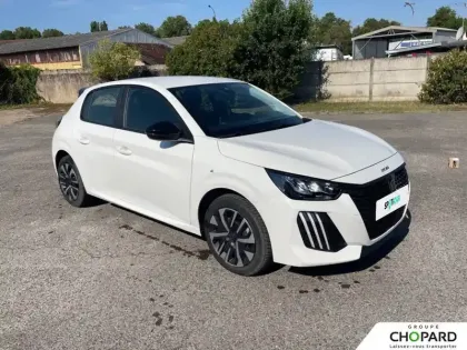 Photo 27 Peugeot 208  Hybrid 100 e-DCS6