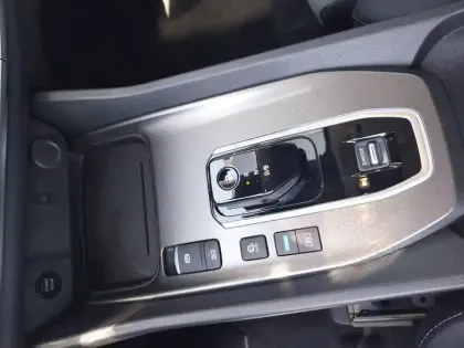 Photo 8 Nissan Qashqai  Hybrid e-Power Gen3 205 ch