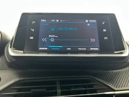 Photo 40 Peugeot 208  BlueHDi 100 S&S BVM6