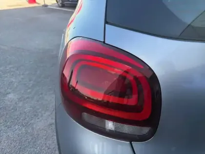 Photo 16 Citroën C3  BlueHDi 100 S&S BVM6