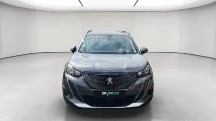 Photo 17 Peugeot 2008  PureTech 100 S&S BVM6