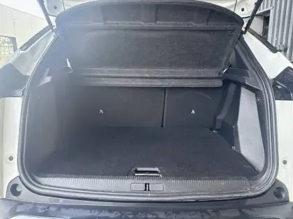 Photo 5 Peugeot 2008  PureTech 100 S&S BVM6