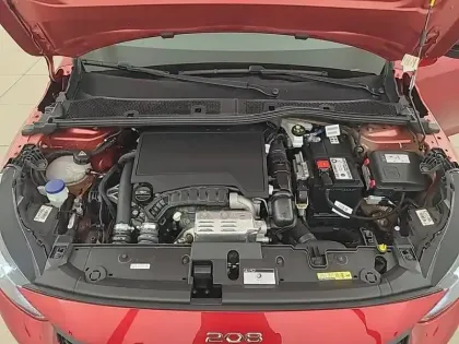Photo 28 Peugeot 208  PureTech 100 S&S BVM6