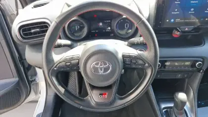 Photo 12 Toyota Yaris  Hybride 116h