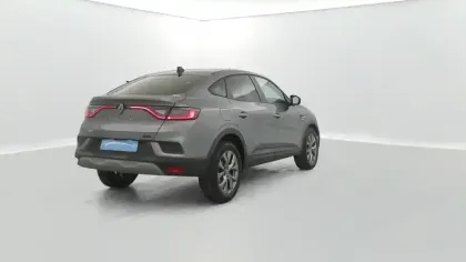 Photo 13 Renault Arkana  E-Tech 145 - 23