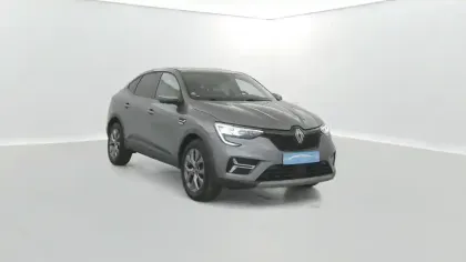 Photo 16 Renault Arkana  E-Tech 145 - 23