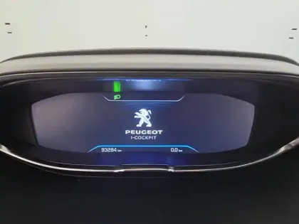 Photo 56 Peugeot 5008  PureTech 130ch S&S BVM6